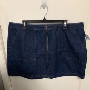 Size 2x Charlotte Russe Refuge Mini Skirt